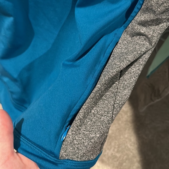 PINK crewneck - Picture 3 of 4